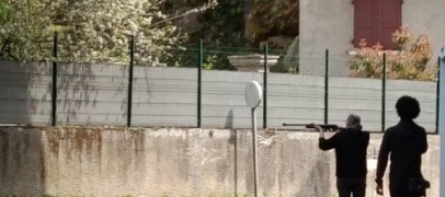 Haute-Loire : un homme tire sur un enfant en proférant des insultes racistes