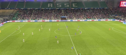 Les Bleues s'inclinent 1-2 face aux Anglaises...dans un "p'tit stade" selon une joueuse lyonnaise